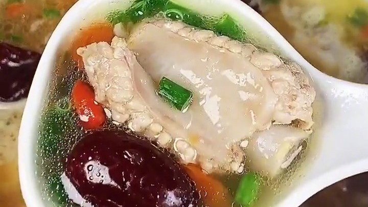 秋天一定要多喝山药排骨汤,健脾养胃又营养!