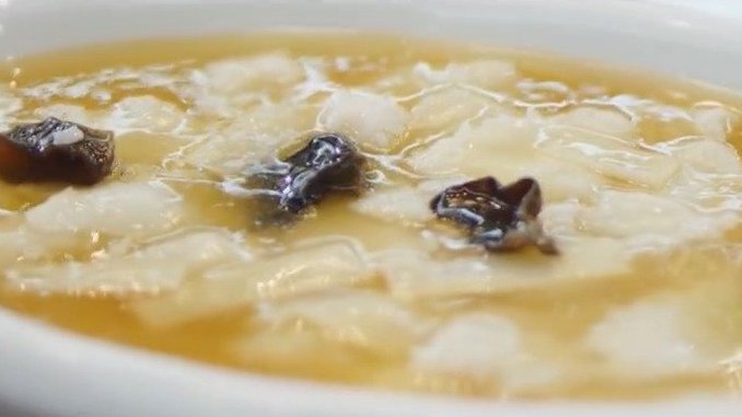 【烟台市福山区:糟溜鱼片】山东省烟台市福山区是中国鲁菜的发祥地之一,烹制海鲜有着独特的技艺