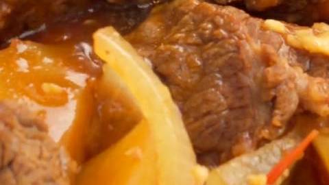 番茄炖牛腩的做法,牛肉鲜嫩,汤汁浓郁,营养健康又下饭#不可辜负的美食#