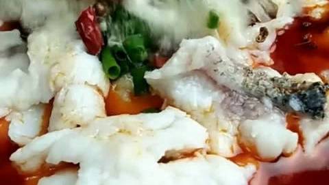 #厨艺教程# 为什么饭店的鱼片很嫩?无保留教你,此鱼片可做,酸菜鱼片,水煮鱼片,沸腾鱼片,