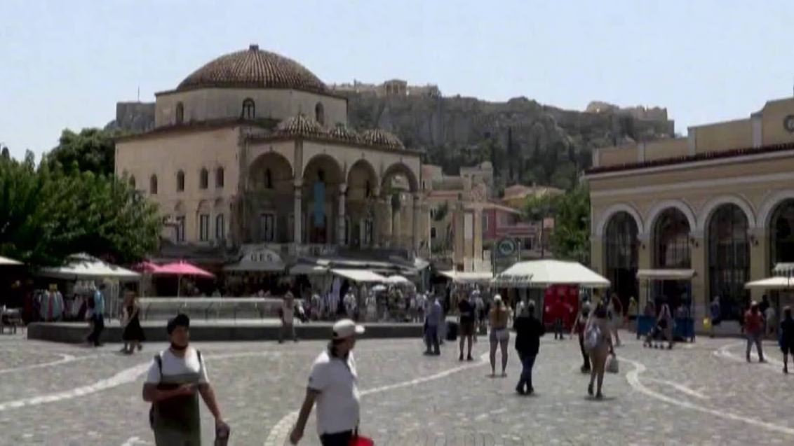 【希腊小城气温达46°C希腊热到地面可煎蛋】近来,希腊受到高温侵袭。飙升的气温不仅在希腊多