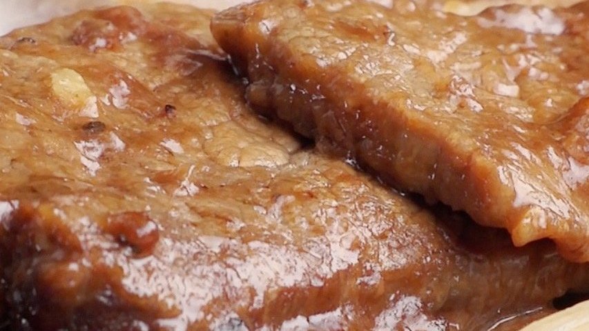  【孜然洋葱炒牛肉】洋葱和牛肉就是神仙组合!这么炒好吃到流泪!牛肉嫩滑好咬,裹满了咸香的酱