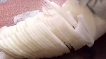 【开胃萝卜做法】最近气温飙升,成都也发布了部分地区的高温橙色预警信号,你是不是热的食欲大降