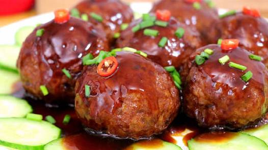 #天天美食# 【“红烧肉丸”教程来了!转存学起来!】红烧肉丸家庭做法,鲜香味美,简单易学!
