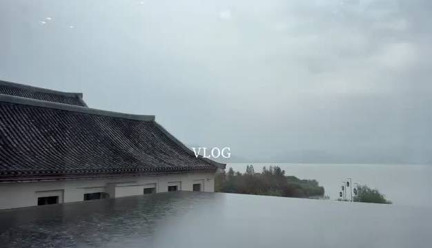 @李光洁立冬分享包饺子秘方 李光洁 微博发布了他在立冬包饺子的vlog,李光洁独家制作的牛