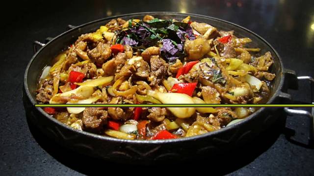 #广西美食#【南宁必吃美食之柠檬鸭 】不可少的一道菜,被列为广西十大名菜之一。[色] 柠檬