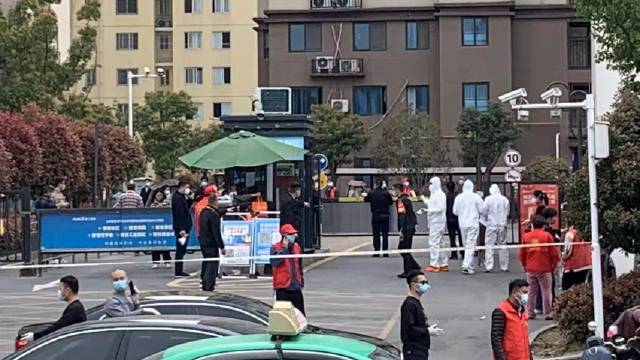 #安徽疫情#【#阜阳市棋牌室麻将馆暂停开放#,不合要求的电影院、KTV暂停营业】各地各相关