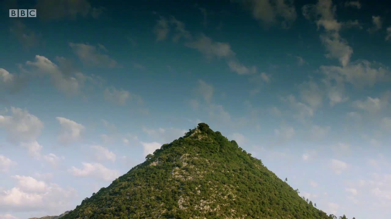 9.2分#纪录片# BBC新版《文明》共九集。涵盖六个大陆,三十一个国家,超过五百件艺术品