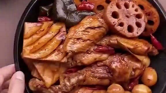 【电饭锅就能做的卤味拼盘】过年招待亲友的必备菜品!