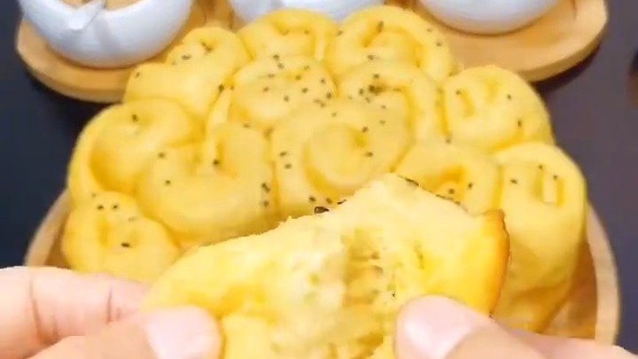 午餐加个菜【电饭锅面包】松软好吃,做法简单,学会了再也不用出去买了(/最爱学做饭)