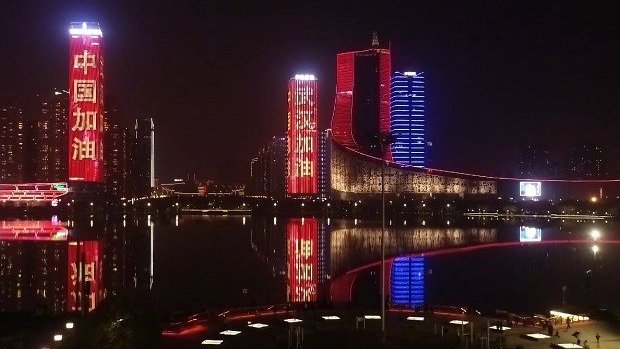 【点赞抗疫英雄,家乡为你们加油】一袭白衣,逆行无畏,“皖”如天降神兵!截至目前,1305名