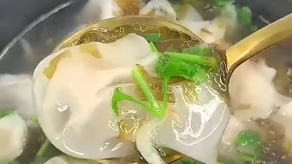 【小馄饨做法】关键在调馅儿,清爽干净,比早餐店的好吃,美食get√&nbsp;&nbsp;&nbsp;