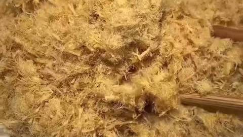 【收藏!自制肉松做法】老人孩子爱吃肉松?自己做的更放心,转存试试～(土味食堂)
