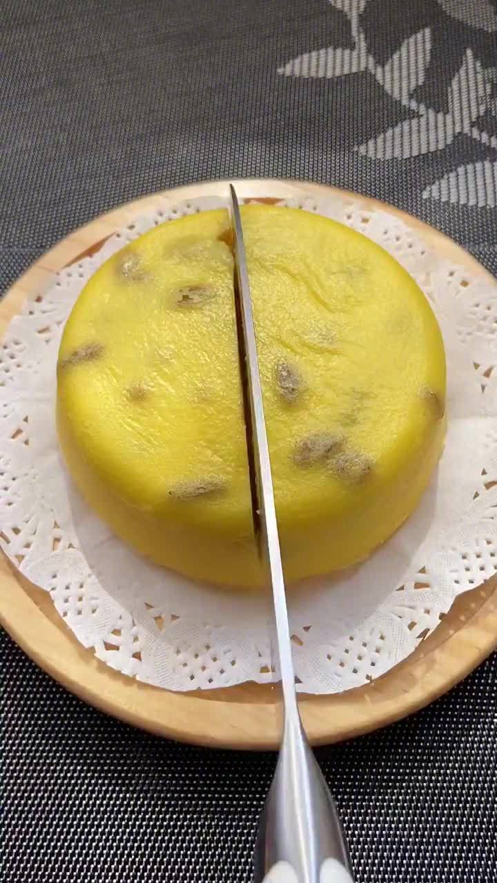 不用面粉就可以做的酸奶蛋糕,真的超级好吃 (天天美食推荐)