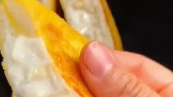 【香蕉酸奶三明治】简单又好吃,营养又健康,周末来点不一样的早餐,美食get√。