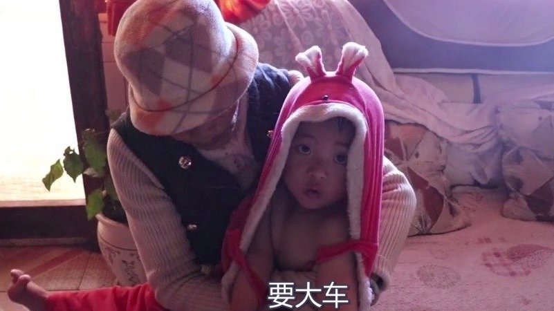 优秀Vlog作品推荐——勤学种菜小板板:辛苦了一天的劳动过后,去菜园掐点豌豆尖煮汤菜,摘几