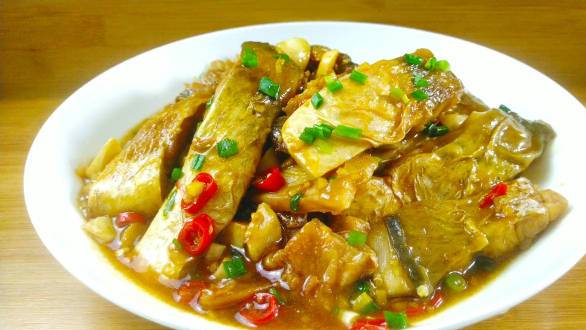 红烧鱼块这样做营养美味,鲜香下饭,一盘不够吃!