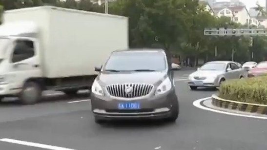 【更便民!南京主城改造近20个小微堵点】近年,南京市政府为缓解主城交通拥堵等问题,改造了近