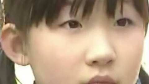 快乐星球莲蓉包当老师了时间过的真的好快啊,快乐星球真的是童年的经典,莲蓉包女大十八变呀,有