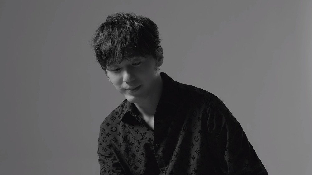 今日《智族GQ》MOTY年度人物视频短片发布,2021年度期待演员白宇在公布的视频短片中,
