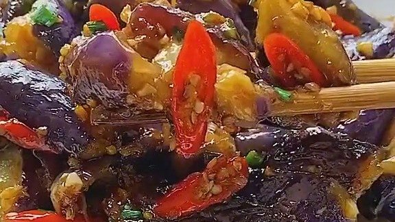 #美食时刻# 茄子最家常的做法,超级简单下饭,茄子控收藏起来～