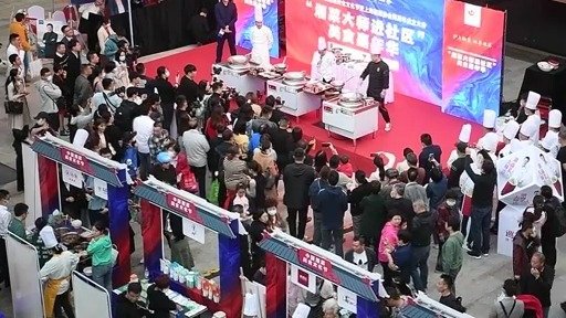 【翘首以“盼”Vlog②|沪湘互助,“菜”是一流】说起网红长沙,绝对是“长红长沙”,因为要