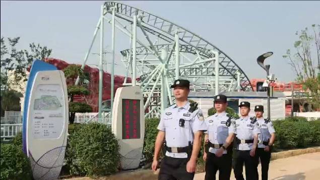 【“政治生日”怎么过?他们的“七一”套餐厉害了![得意] 】#建党一百周年# 25日上午,