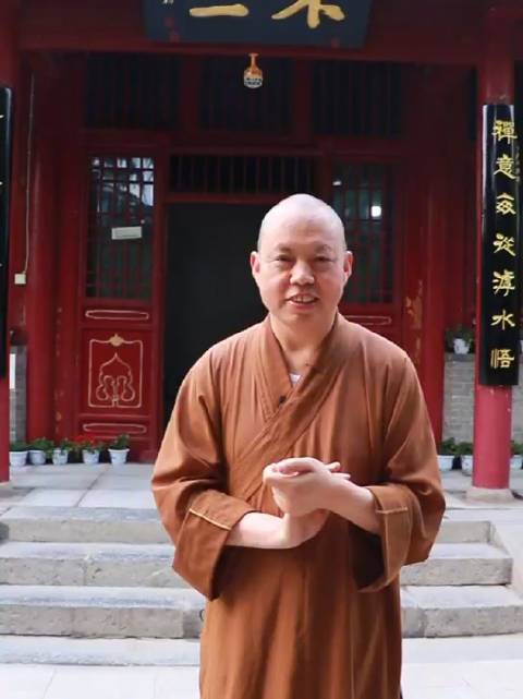 #520文案#热爱生活,幸福生活的不二态度。