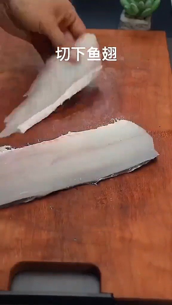 【酸菜鱼做法】鱼片滑嫩不散,酸菜爽口,做法简单 #厨艺教程# 