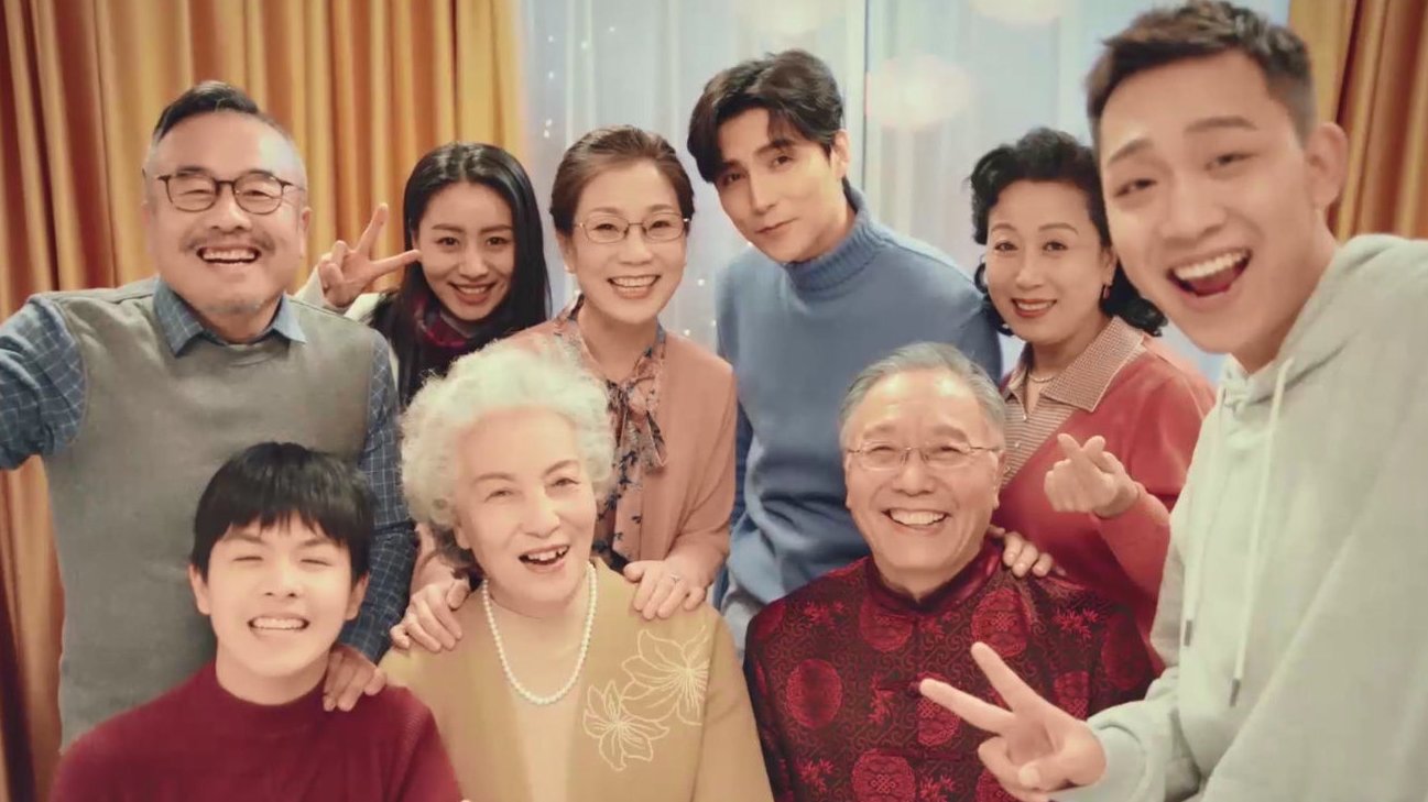 感觉今年的春节来得格外地快,一转眼就该收拾收拾迎接牛年的到来了。这个新年,我喜欢的@阿云嘎