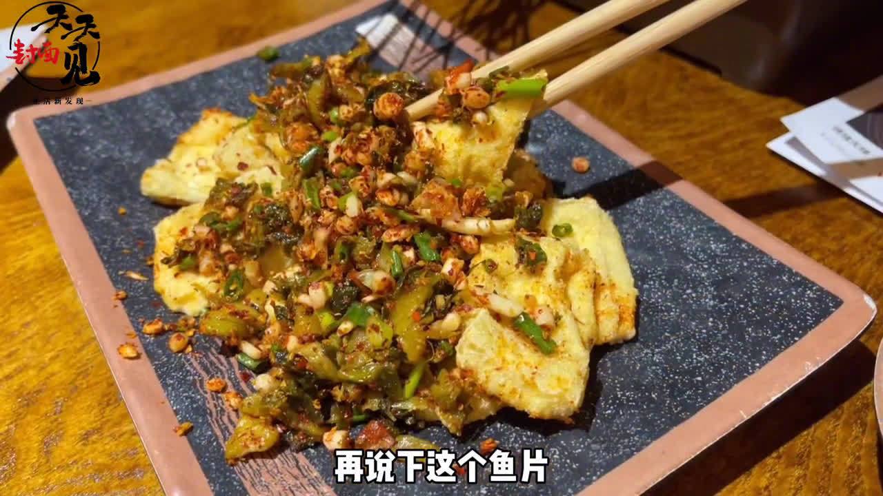 #小封找美食#最近实在太热了,是时候安排点宵夜了。烧烤好不好吃,关键在于是不是炭烤的↓↓成