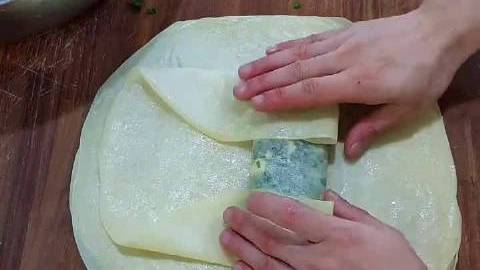 单饼韭菜盒子,这样做特别好吃#不可辜负的美食##美食分享#