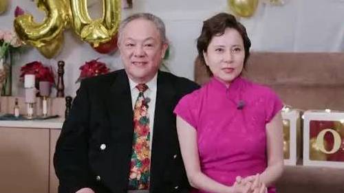 @宋妍霏父母好甜在做家务的男人3 中@宋妍霏 父母的爱情也太让人羡慕了,宋爸爸为宋妈妈置办