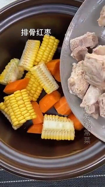 #长城晚餐# 做一道玉米胡萝卜山药排骨汤,瞬间可以喝三碗 !