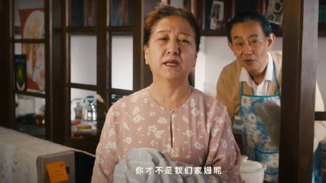 【发现戴黄手环的老人,请帮TA回家】你知道吗?在我国,约有1000万阿尔茨海默病 患者。患