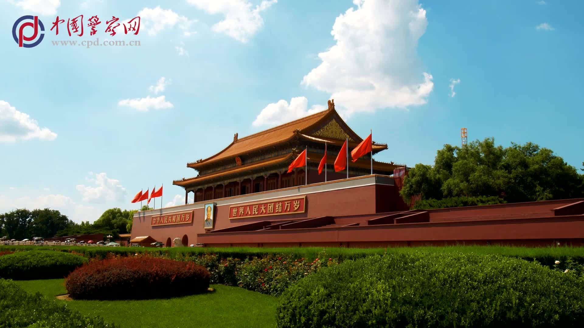 【我与新中国同一天生日】#国庆节# 是新中国的生日,也是TA的生日,公安队伍中有许多在国庆