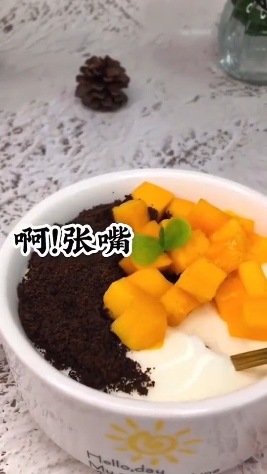 【精选美食做法】网红甜品之一:奥利奥双皮奶。大人孩子都爱吃,做法超级简单     