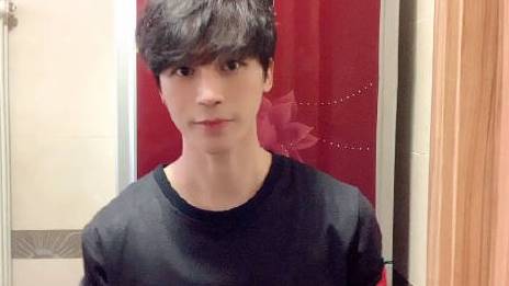 新年快乐……一起吃饺子咯……#牛年如意##春晚##元气爱豆的日常#&nbsp; 