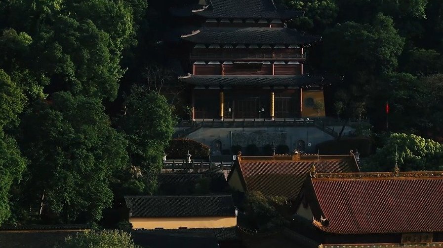 助眠白噪音南屏晚钟。西湖十景之一,钟声和木鱼声混合,宁静悠远。