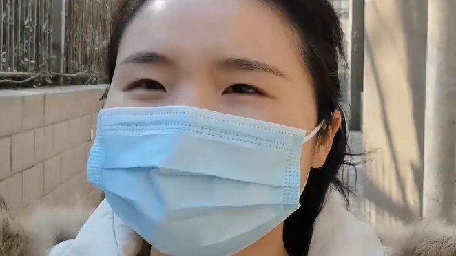 【河南人代会上有个“小可爱”,带着大家上顶端】1月19日,河南省十三届人大四次会议进入第二