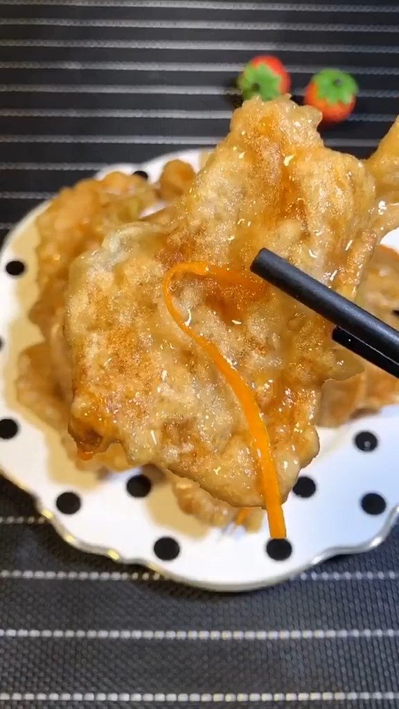 #美食时刻#【锅包肉】周末在家来一起get一下锅包肉的做法吧!真的超级好吃!