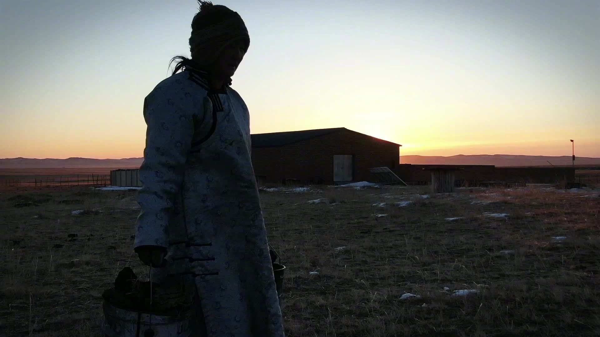 【为她点赞!锡林郭勒边境管理支队护边员中的唯一女性:格日勒其木格】内蒙古锡林郭勒草原的边境