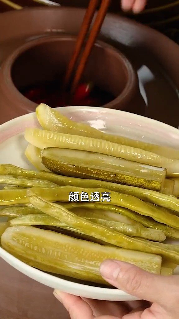 #美食武汉# 【苏北农村秘制萝卜干做法 上热搜,其实在家做泡菜也很好吃哦????】老坛泡菜母水的