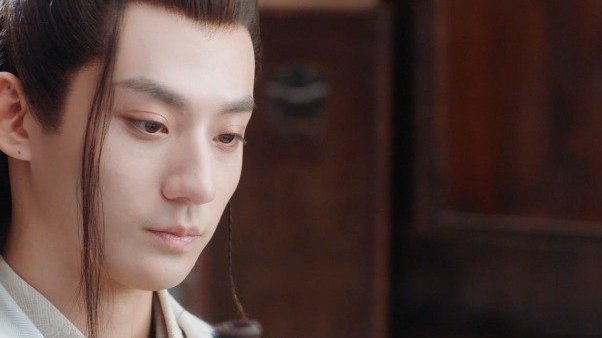 #亲爱的吾兄# 毕鸿师兄@赵文浩WH 回忆录～使命固然要完成,爱情却心有不甘。(cr.网友