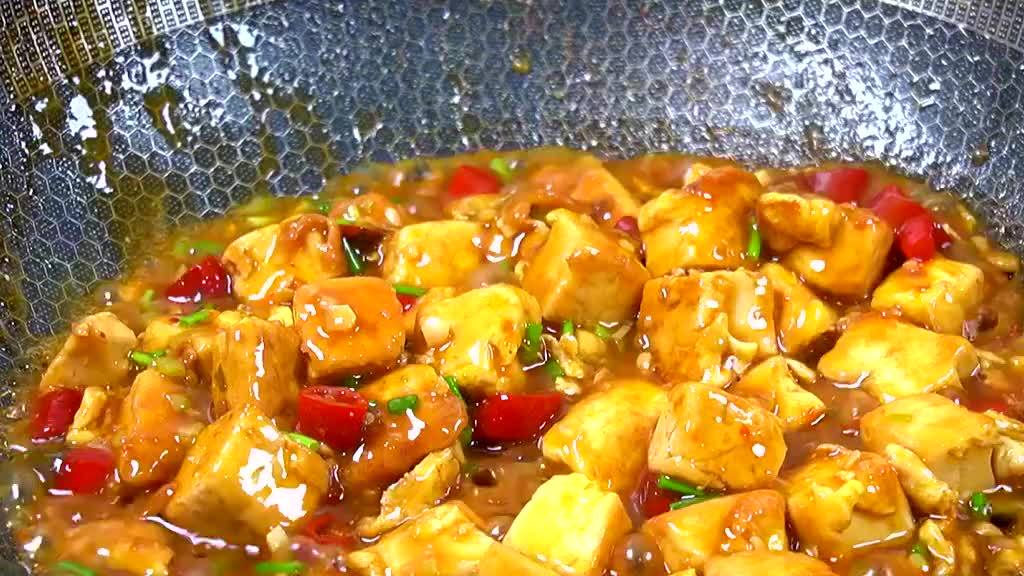 【鱼香溜豆腐】鲜香入味,开胃下饭,快来试试吧~ #家常菜##美食分享# 