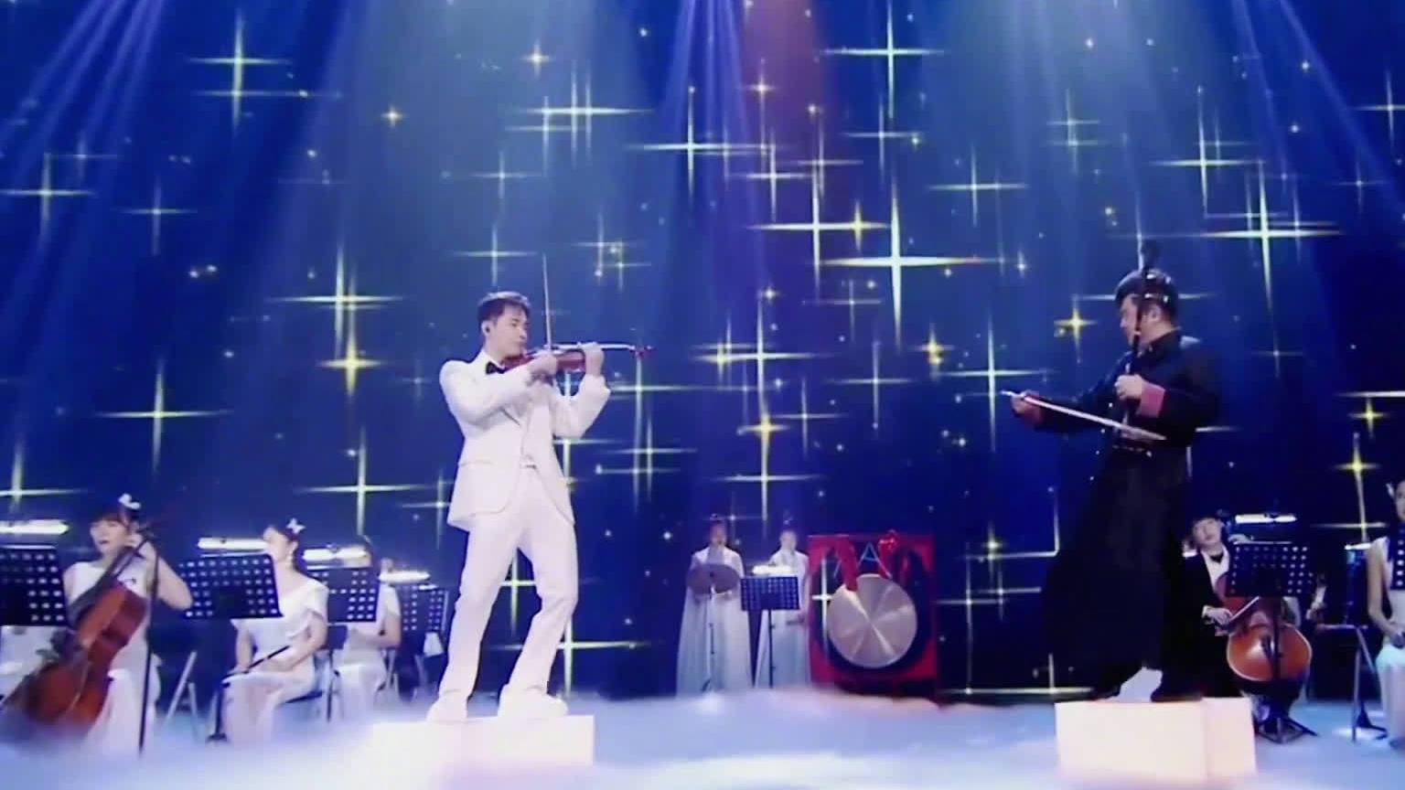 刘宪华幻音之旅,小提琴与二胡酣畅淋漓的碰撞,一场精彩绝伦的演奏,惊艳众人!《查尔达什Csá