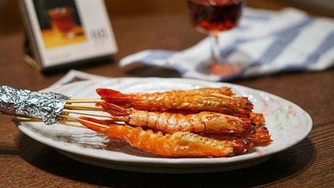 【盐烤大虾】日料店里的盐烤大虾在家轻松做,简单好上手,色香味俱全,好吃到停不下来! 