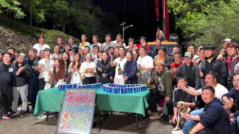 #陈伟霆照亮你杀青照##电视剧照亮你杀青#《照亮你》杀青vlog来咯～咱就是说,“靳时川”