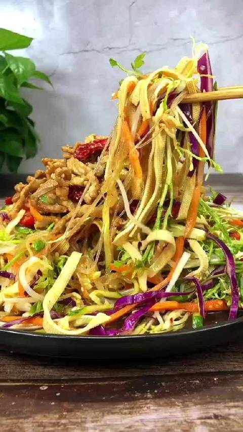 #美食推荐#【东北凉拌菜做法】怎么都吃不够,太好吃了,实惠又便宜,做法又简单,强烈推荐