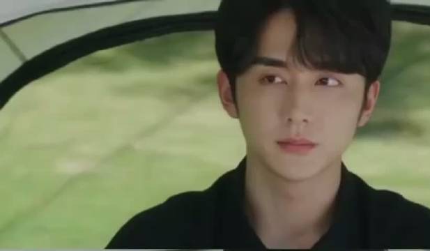 本来最近减肥苦哈哈哈,看到张新成的vlog备受鼓舞,四舍五入我和哥哥一起减肥健身吃兔子餐,